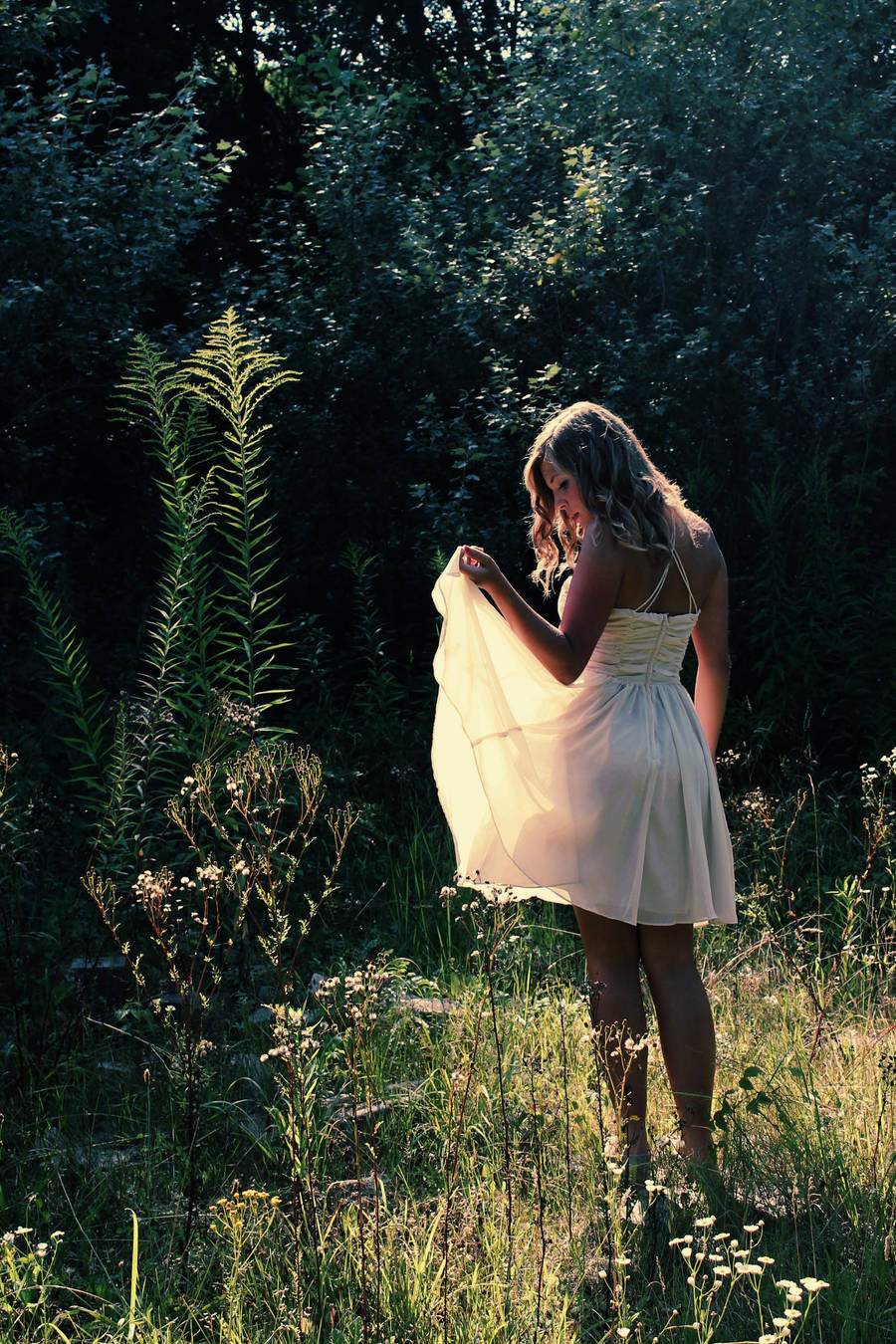 Moonlight Silhouette by maureeza