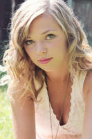 Girl Next Door by maureeza