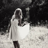 White Swan by maureeza