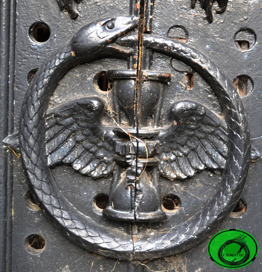 The Doors of the Ouroboros by Idraemir