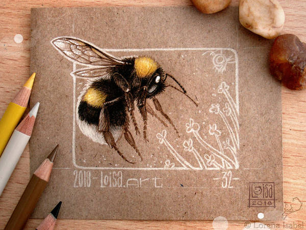32 - Bumblebee - by Loisa