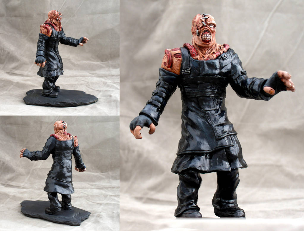 Resident Evil Nemesis T type sculpture by DrMonkeyface