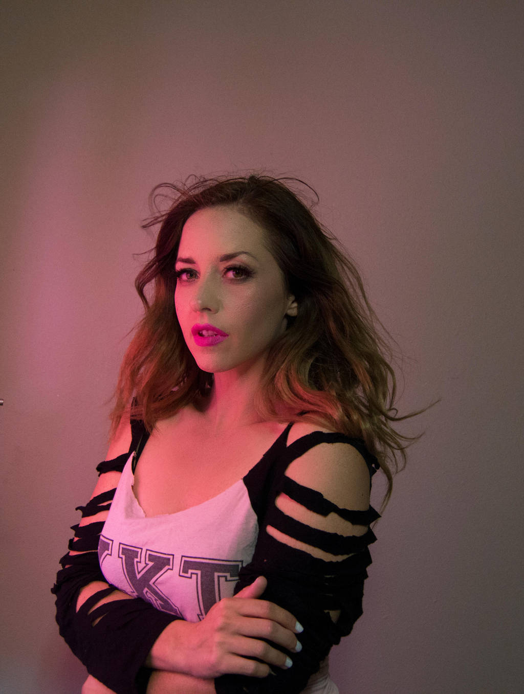 Red Light 13 by Tris-Marie