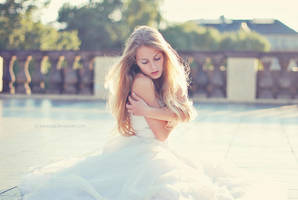 Under my skin. by Lukreszja