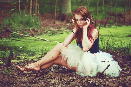 Kind of being lost. by Lukreszja