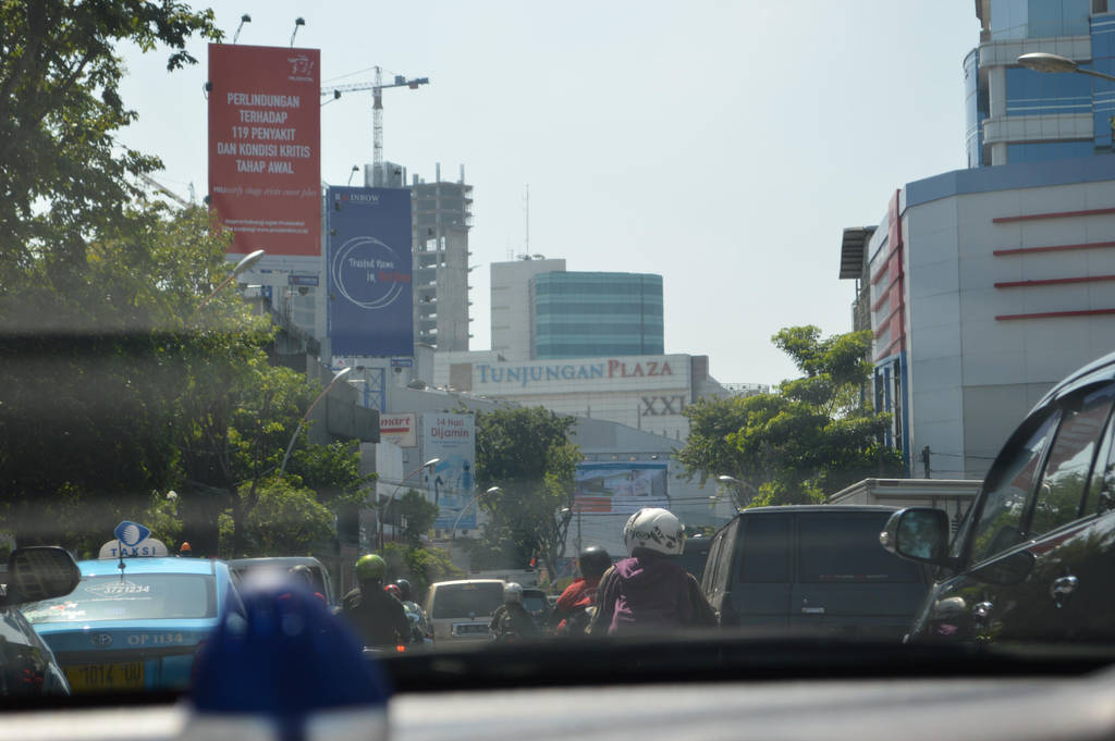 hm tunjungan plaza