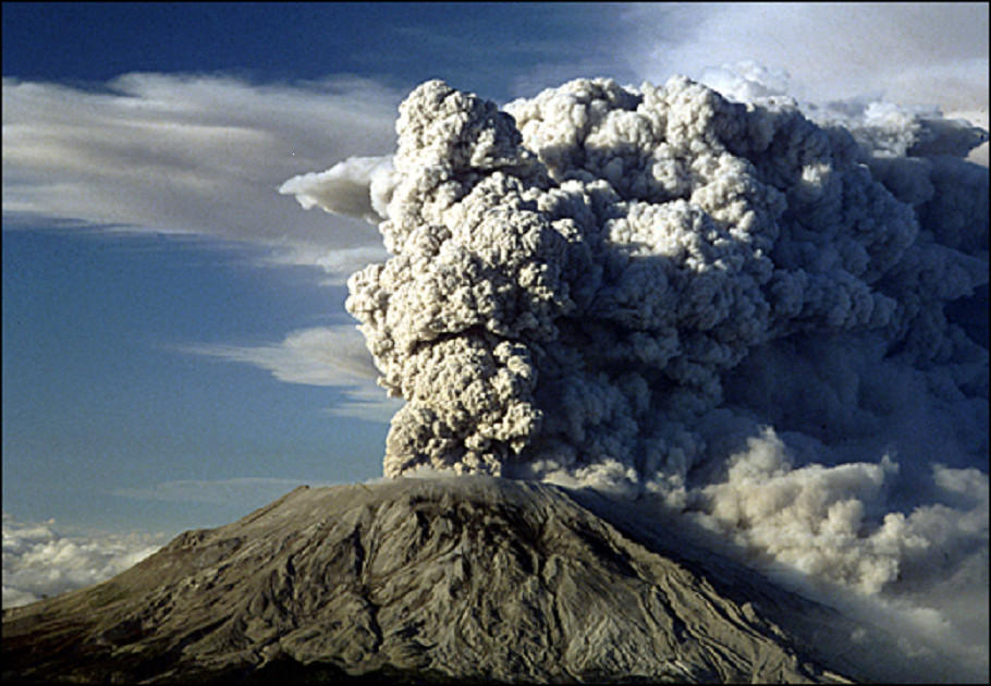 Volcano Eruption by Mytebemagick