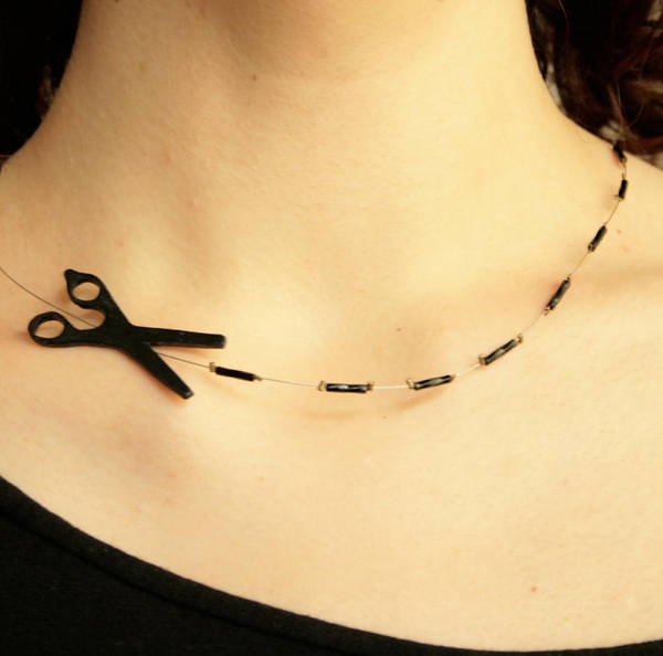 Cut it this way... by Milwa-cz