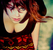 xx 242 by metindemiralay