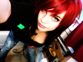 Smile playing on my lips by Ilonas-Sin