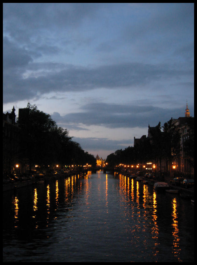 Dam's Pretty Lights by dbug