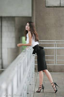 Black Pencil Skirt by ParkLeggyKorean