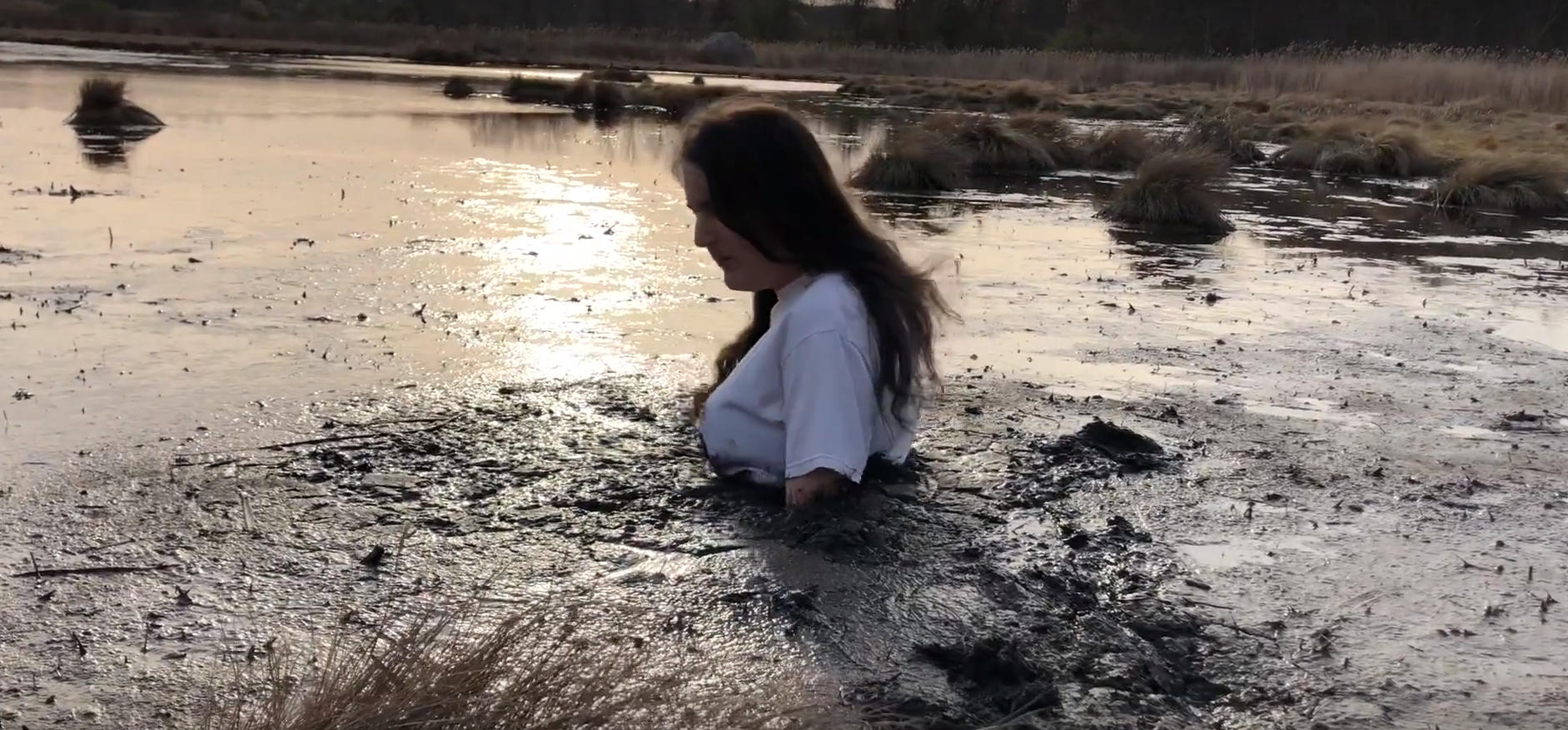 quicksand visuals girls need help
