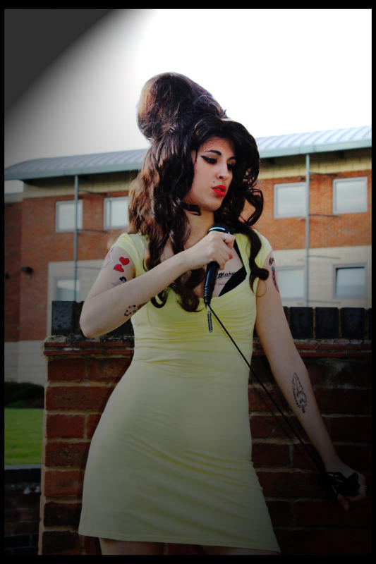 Amy Winehouse cosplay by KellyJane