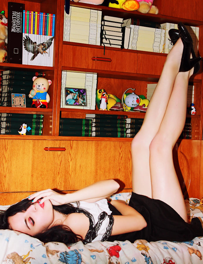 Just one forbidden taste by SandyManase