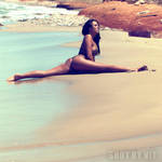 Summer Splits by Piddling