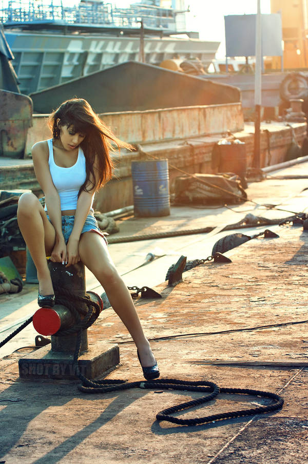 At The Pier by Piddling