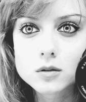 broken desire by borntosparkle