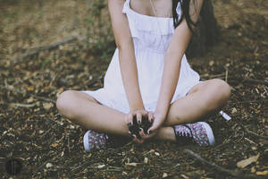 The girl who lived in the woods by Dayngel