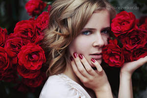 summertime sadness. by CarolineZenker