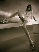 Leeeeeeeegs by photoport