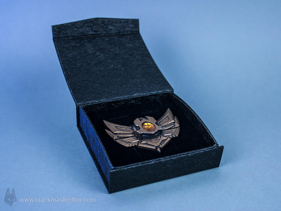 League of Legends Bronze Badge Pin by blackmaskedfox