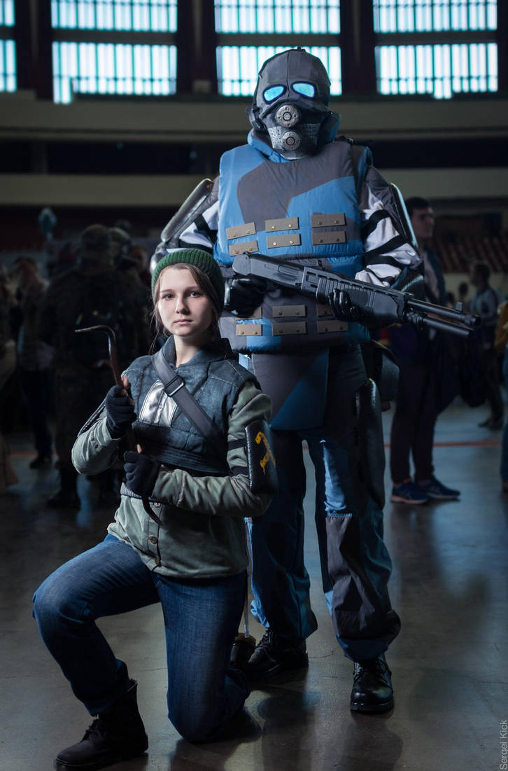 Half life 2 rebel cosplay Half life 2 rebel cosplay