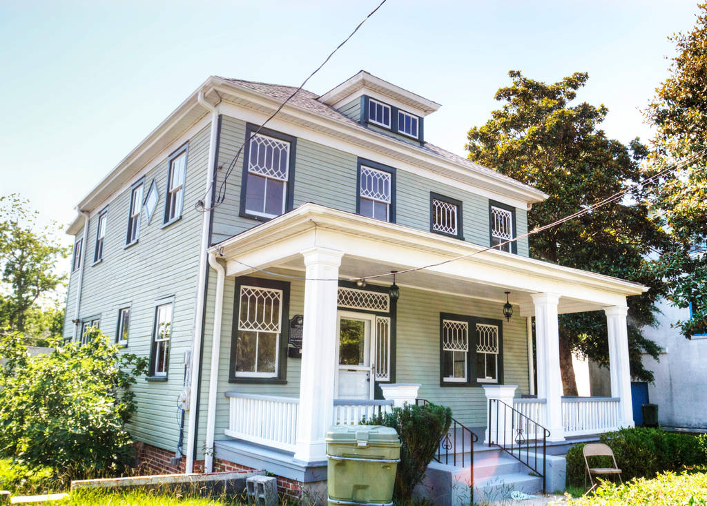 Sadgwar House Wilmington NC Cape Fear by davidmcb