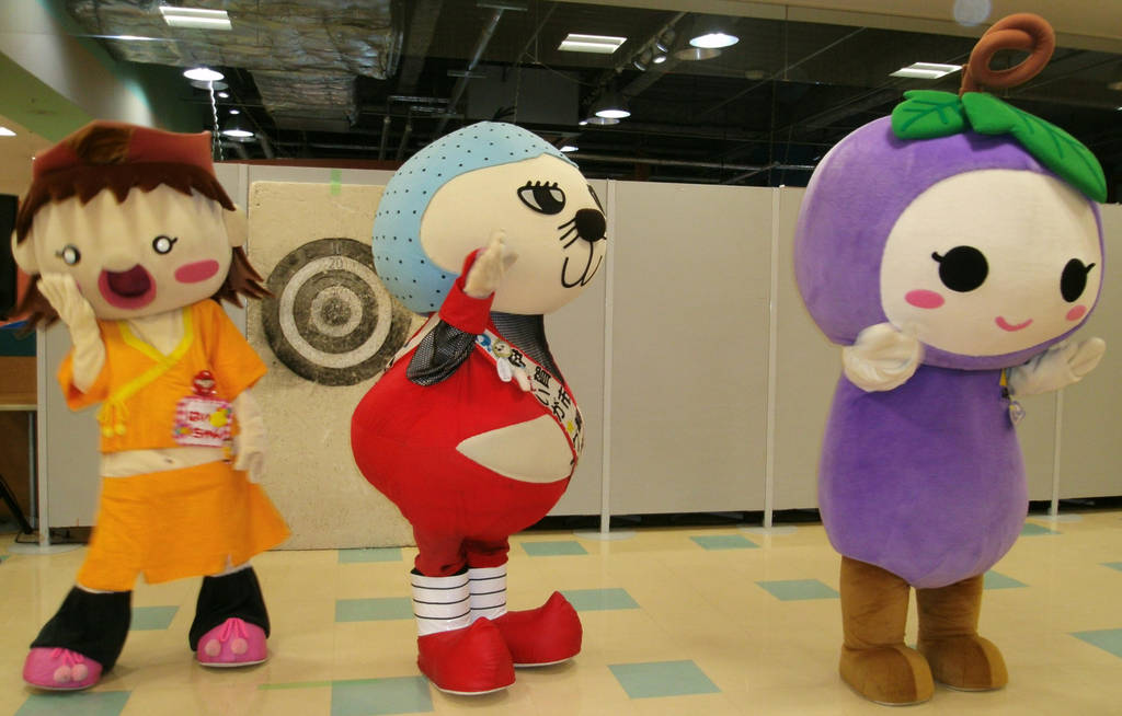 Haiku-chan and Iga Gurio and Budorin 1 by yellowmocha