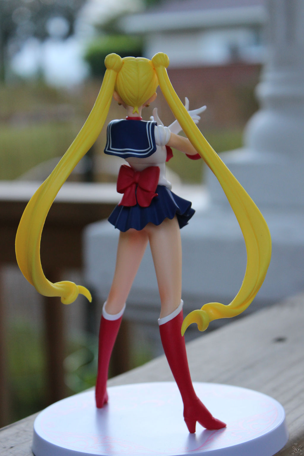 Sailor Moon Girl's Memories Back by Fragile-Punishment