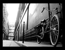 Streets of Paris X by OnkelGonzo