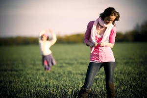 Green Fields - Sunny Days by escaped-emotions