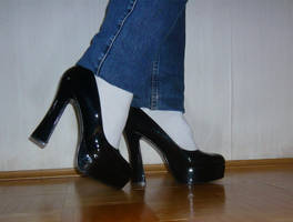 THE shoes by latextanja