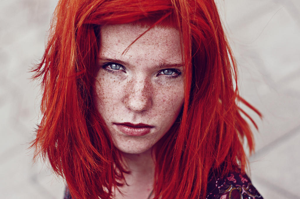 she's on fire by gacher she's on fire by gacher