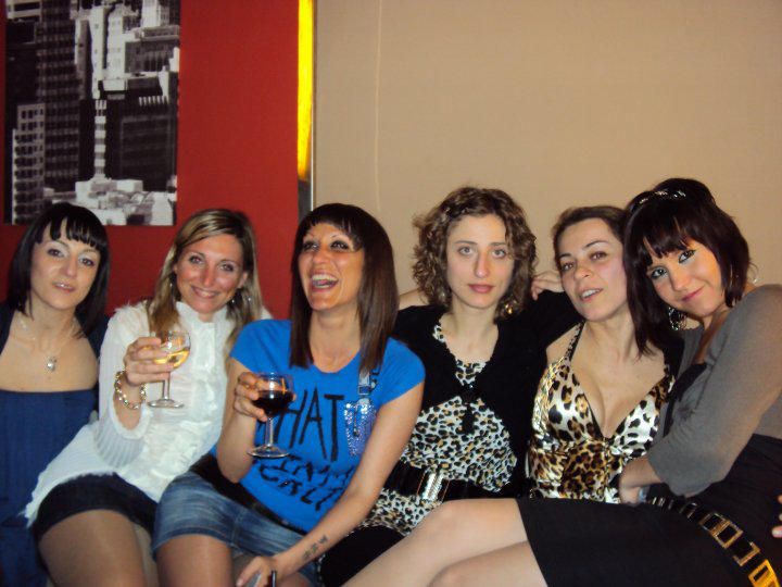 Italian Girls Upskirt Pantyshot By Yanp Italian Girls Upskirt Pantyshot By Yanp