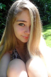 STOCK_41.8_Close Up: Innocent by Bellastanyer-STOCK