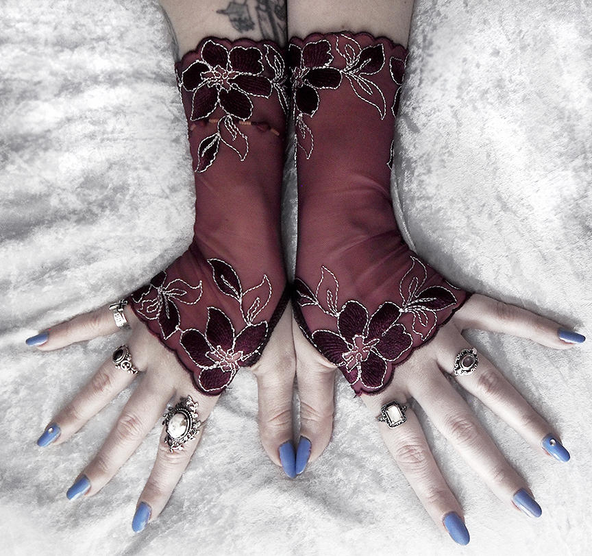 Amaranthus Long Lace Fingerless Gloves by ZenAndCoffee
