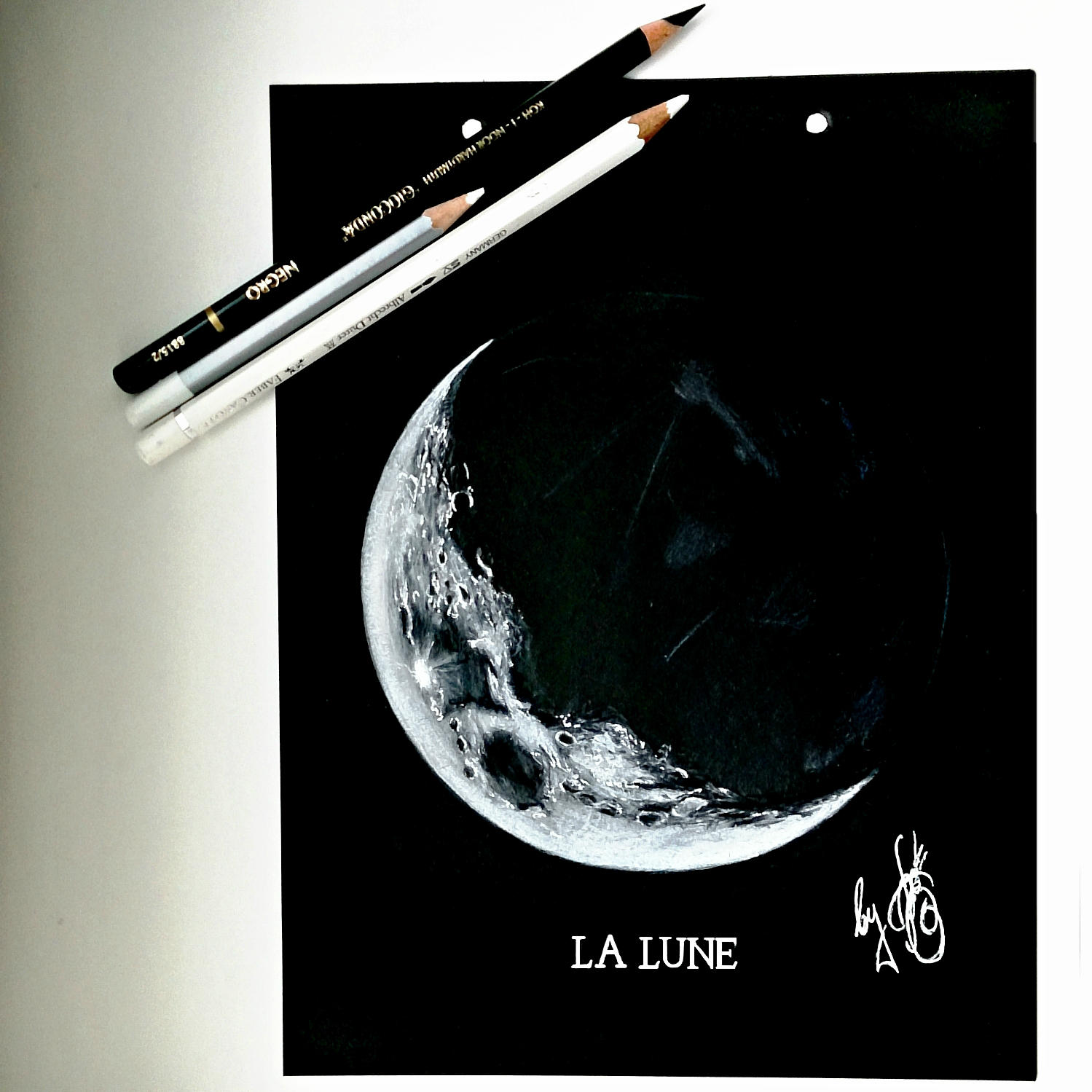La Lune by ValeriaEmtsova