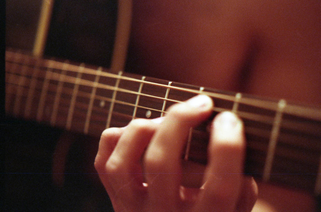 Guitar Player Fingers By Underthebondi Guitar Player Fingers By Underthebondi