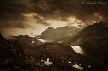 Reine path by Annabelle-Chabert