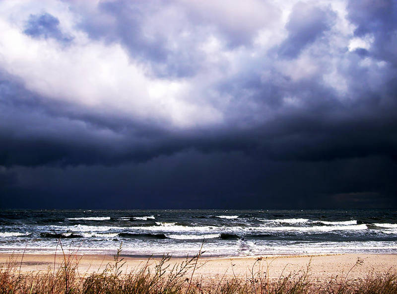 .: The storm is coming :. by VictorianPrincess .: The storm is coming :. by VictorianPrincess