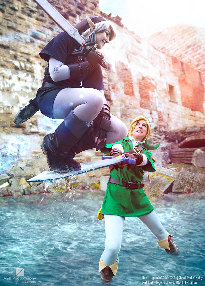 Mastersword Jump Link vs Dark Link (OoT) by cloud-dark1470