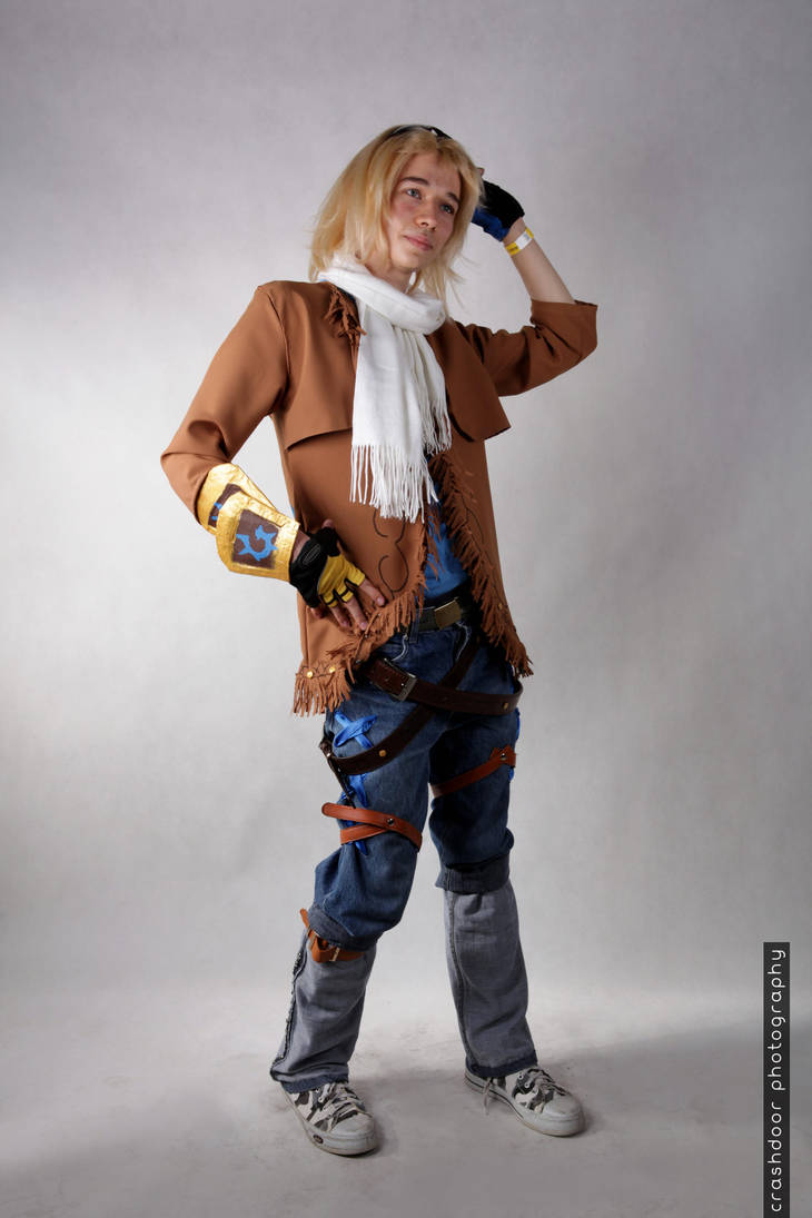 ezreal cosplay by grimmjowpro