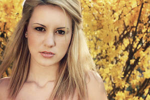 Yellow heart by DoraLovey