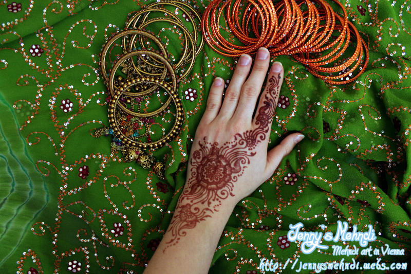 Henna Bee Henna Powder Blend - 1 by JennysMehndi