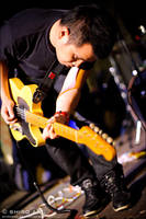 I-den-ti-te 0.9 - 02 by shiroang