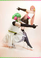 happy synthesizer 2 by Amapolchen