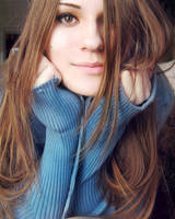 Fragile. by AlinaGorn