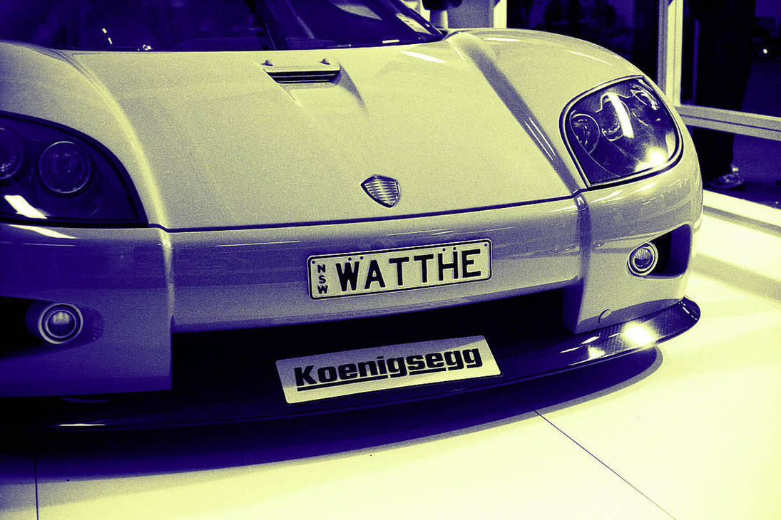 What the... Koenigsegg? by imroy