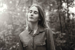 i feel the wind by LauraJup